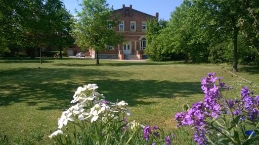 Pension Hotel Zum Engel - Housity