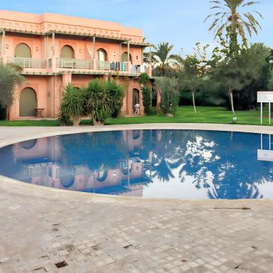 Comfortable Apartment in Marrakech with Shared Pool, 124 sqm - Housity