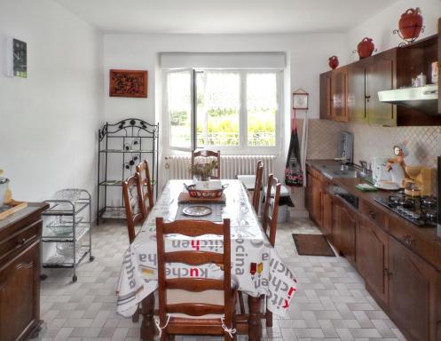 Appartement charmant à Toulonjac avec jardin et terrasse, 110 m² - Housity