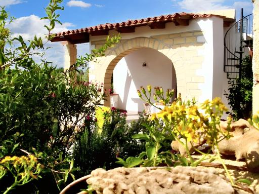 Charming house in Balestrate with mountain view. - Housity