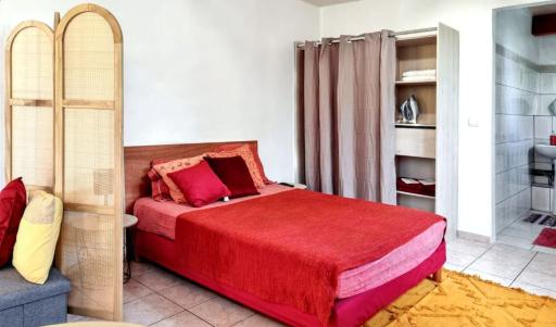 Charmant studio a La Trinite de 20 m² - Housity