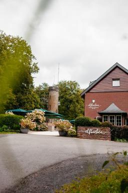 Hotel Elfbuchen - Housity