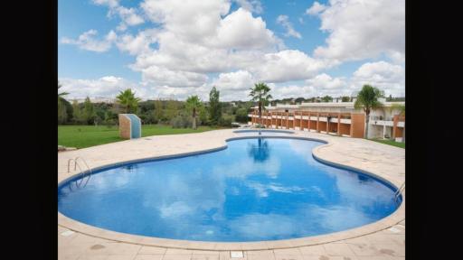 Modern House in Albufeira + Pool - Housity