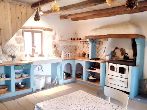 Charming House in Filozici + Garden - Housity
