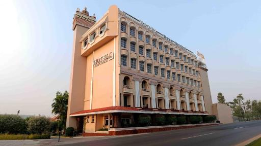 Hotel Báez Carrizal - Housity