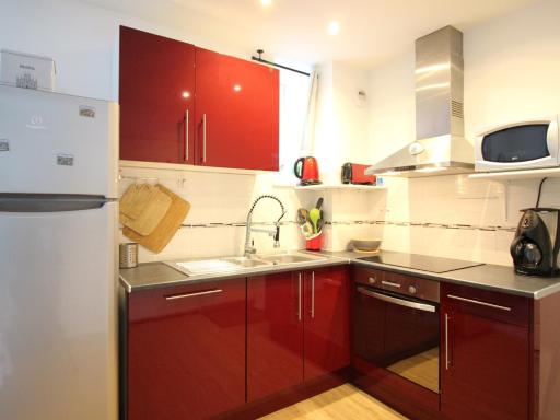 Bel F4 au 2ème étage sans ascenseur, centre Mont-Dore, 3 chambres, bien équipé, capacité 6 pers - FR-1-415-24 - Housity