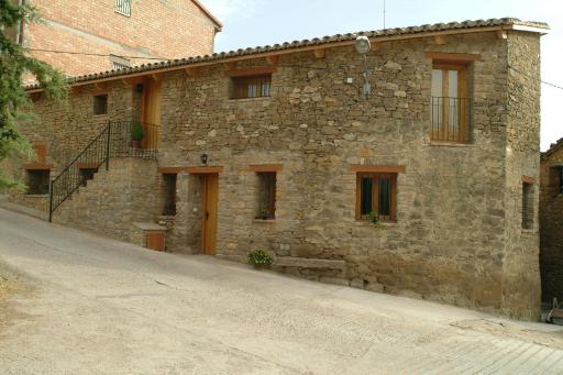 Casa Contorna - Housity
