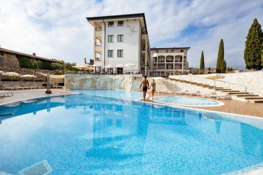 Villa Luisa Resort & Luxury Apartments - Housity