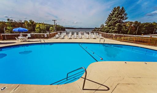 Tanglwood Resort - Housity
