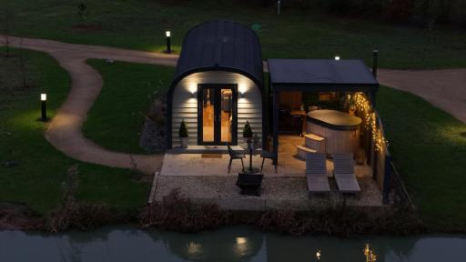 New Farm Cheshire Holidays - Housity