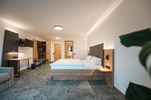 Hotel Goldener Engel - Housity