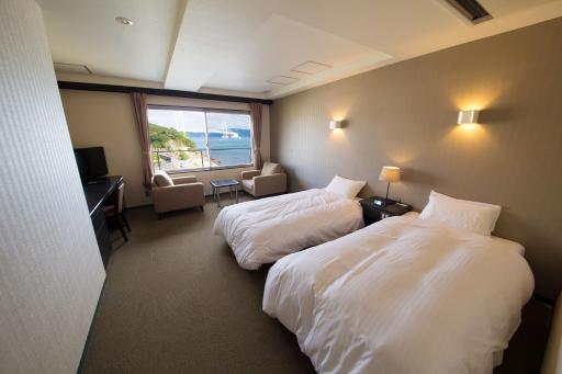 Seaside Hotel Taimaru Kaigetsu - Housity