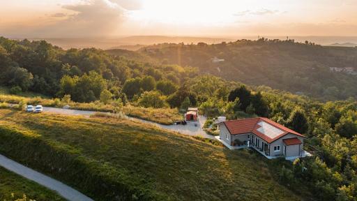 Dai GrataCü - Housity