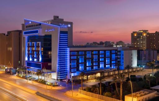 Radisson Blu Hotel and Convention Center, Riyadh Minhal - Hizvo