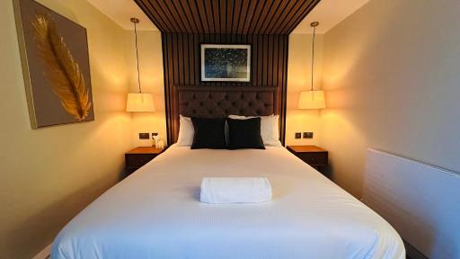 The Suffolk Hotel - Housity