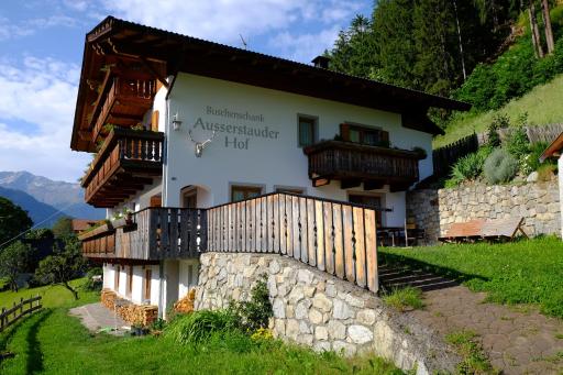 Ausserstauderhof - Housity