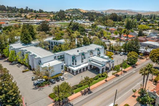 Quality Suites Downtown San Luis Obispo - Housity
