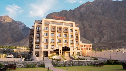 Ramada Resort by Wyndham Gilgit - Housity