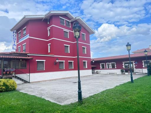 Hostal Merindades - Housity