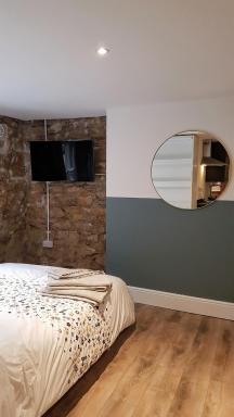 White House Cottages - Housity