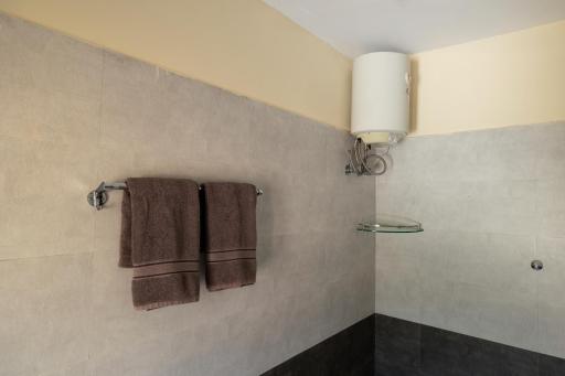 Colonels inn - Housity