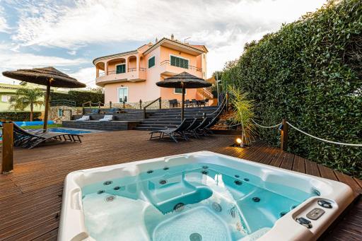 Villa Arade Riverside - Jacuzzi and Heated Pool by SIDE VILLAS - Housity