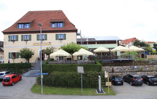 Gasthof zum Löwen in Wilflingen - Housity