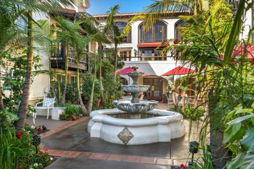 Best Western Plus Carpinteria Inn - Housity