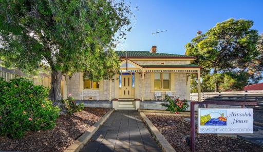 Armadale House - Kingscote - Housity