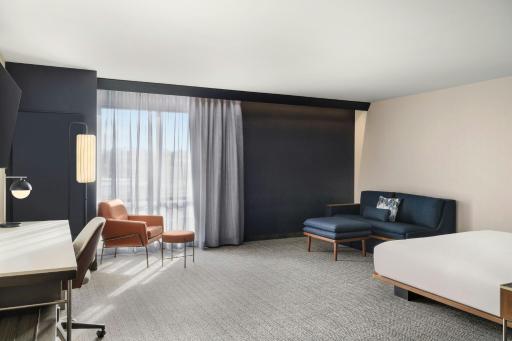 Courtyard by Marriott Milwaukee Brookfield at Poplar Creek - Housity