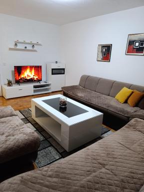 Apartman Bulevar Živinice - Housity