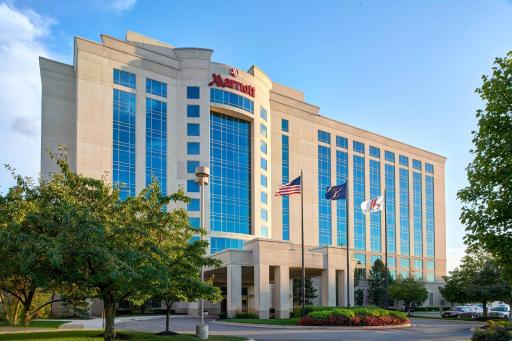 Marriott Indianapolis North - Housity