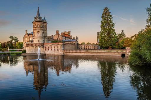 De Vere Horsley Estate - Housity