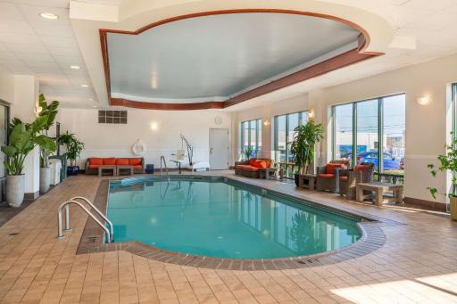 Comfort Inn & Suites Logan International Airport - Housity