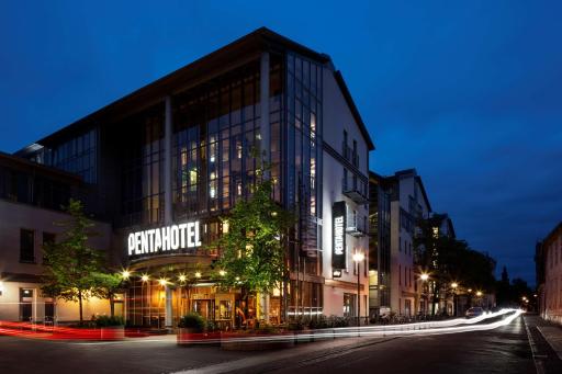 Pentahotel Rostock - Housity