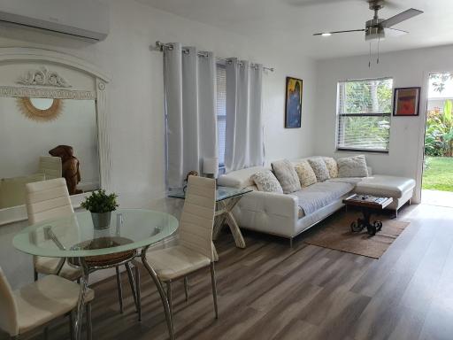 Tropical Hideaway! - Housity