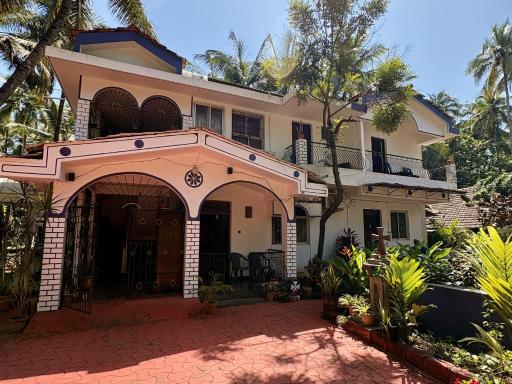 Jes Guest House - Housity