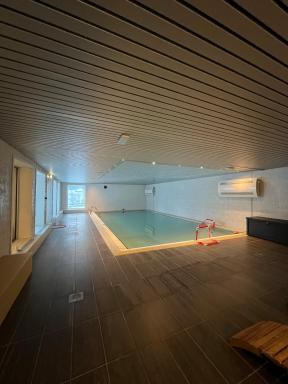 Voss Apartment in Oppheim Resort, pool and view - Housity