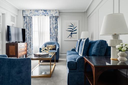 The Eliot Hotel - Housity