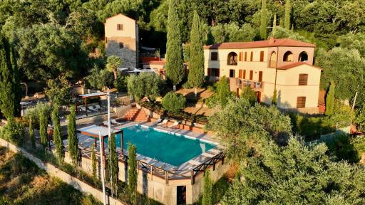 Madonna del Poggio B&B - Housity
