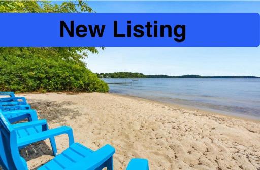Family Lakeside Escape with Private Beach and Calm Waters - Housity