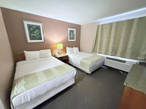Bison Inn & Suites on University - Housity
