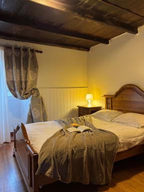 Casa Tipica De La Zona con barbacoa y parking - Housity