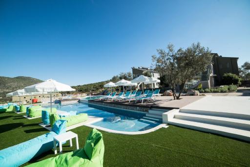 Lavender Cove - Housity