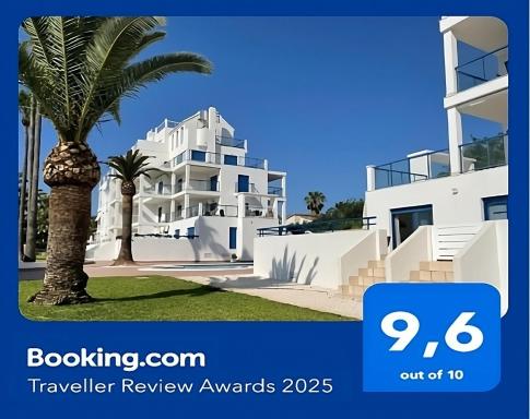 apartamento 4 personas, amplias terrazas y 2OO mt de la playa - Hizvo