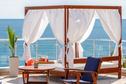 Silver Beach Apart Complex - Housity