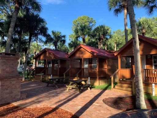 Road Runner Travel Resort - Housity