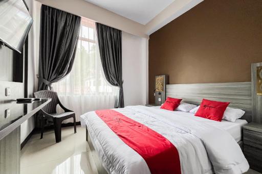 RedDoorz Syariah at Homestay Haji Soma Makale - Housity