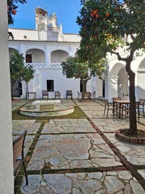 Hospedería Convento de la Parra - Housity