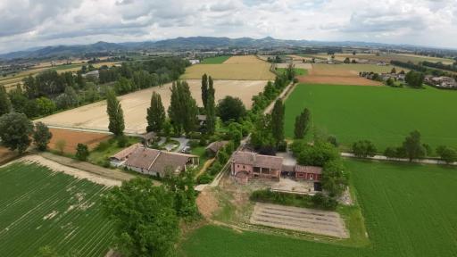 AGRITURISMO LE CORTI DELLA GUALDANA - Housity